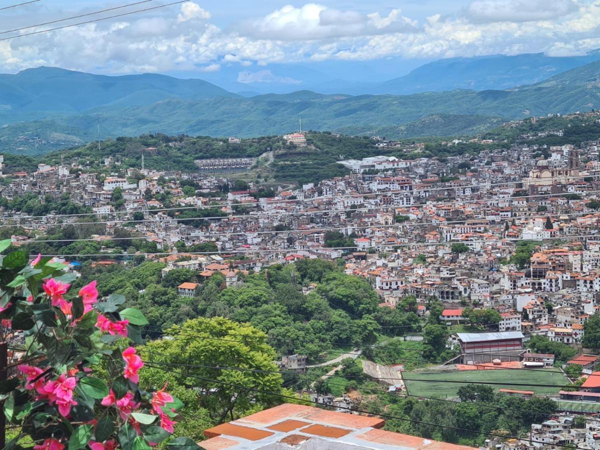 Casa De Las Cruces Taxco Exteriör bild